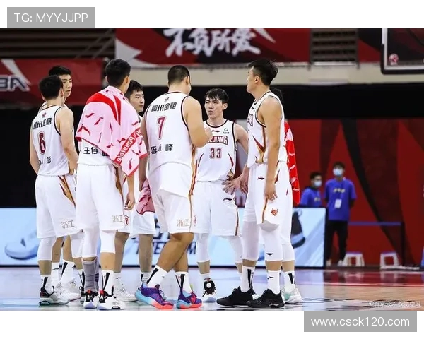 CBA今日推荐足球比赛:精选足球赛事与CBA篮球赛事的融合推荐 CBA今日推荐足球比赛:精选足球赛事与CBA篮球赛事的融合推荐