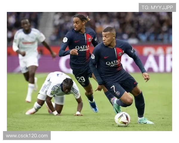 姆巴佩重心放在法国队和世界杯皇马俱乐部对此表示不满